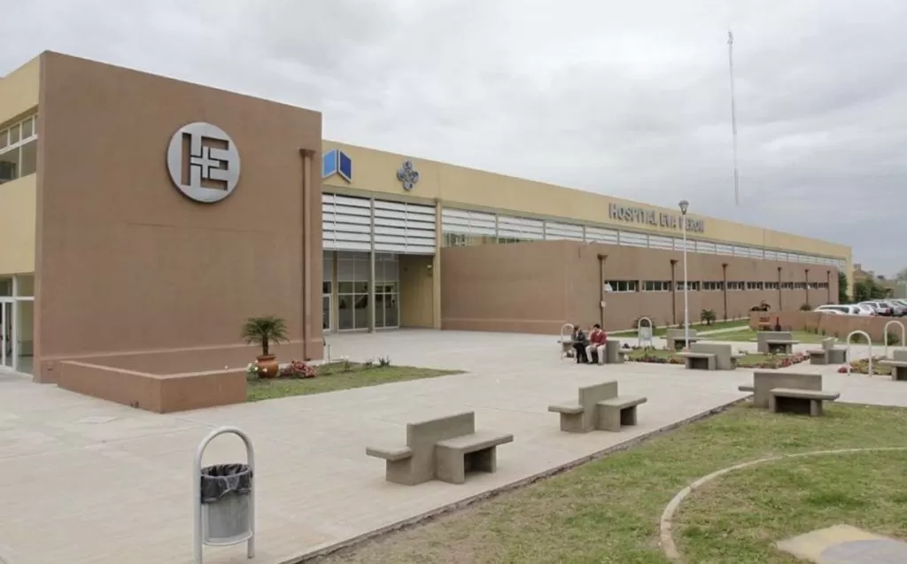 El contagiado permanece internado en el hospital Eva Perón. 