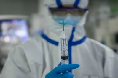 La OMS mostró cautela frente al anuncio de una vacuna rusa contra el coronavirus