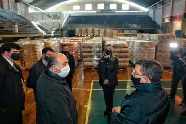 La Caja Popular aporta 160 toneladas de alimento para los comedores