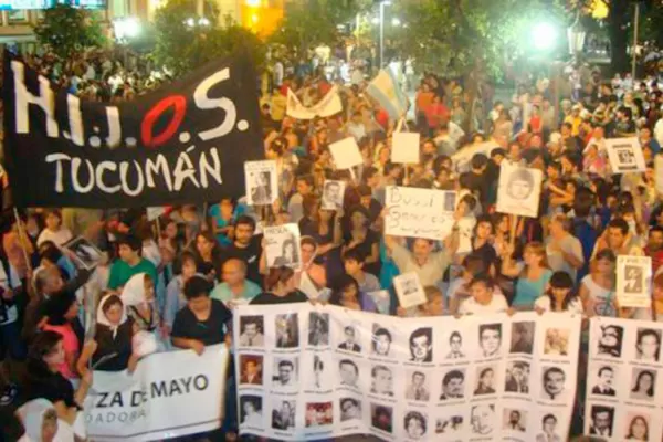 Organizaciones pedirán la remoción de Bussi como legislador