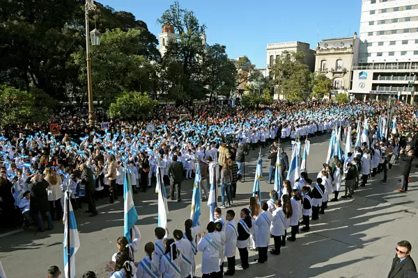 Reviví el acto de Promesa de Lealtad a la Bandera en Tucumán