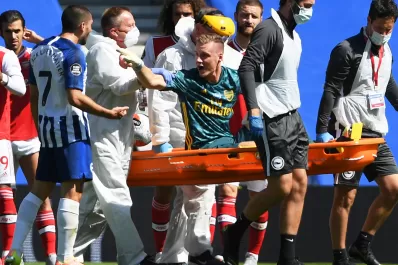 Maupay,  acusado a lesionar gravemente a un rival, le dio el triunfo al Brighton