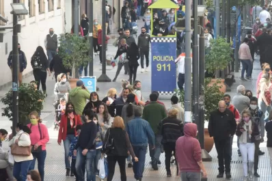 100 días de cuarentena: las claves para frenar la velocidad de contagio, según especialistas