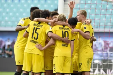 Dortmund se aseguró el segundo lugar en Alemania
