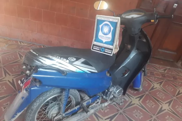Aprehendieron a un rondín que trabajaba con una moto robada