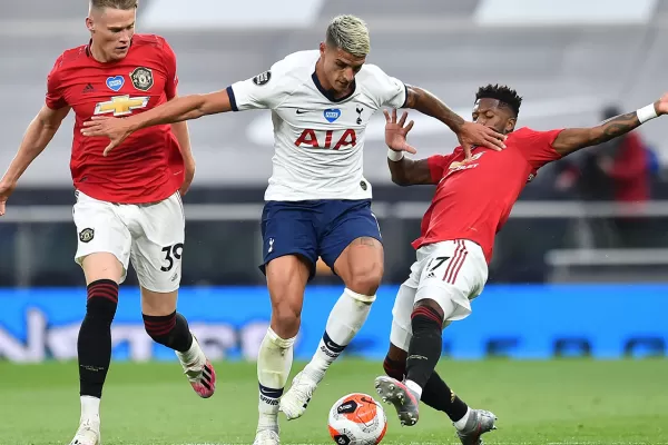 Lamela, Lo Celso y Gazzaniga se retrataron con la celeste y blanca en el Día de la Bandera