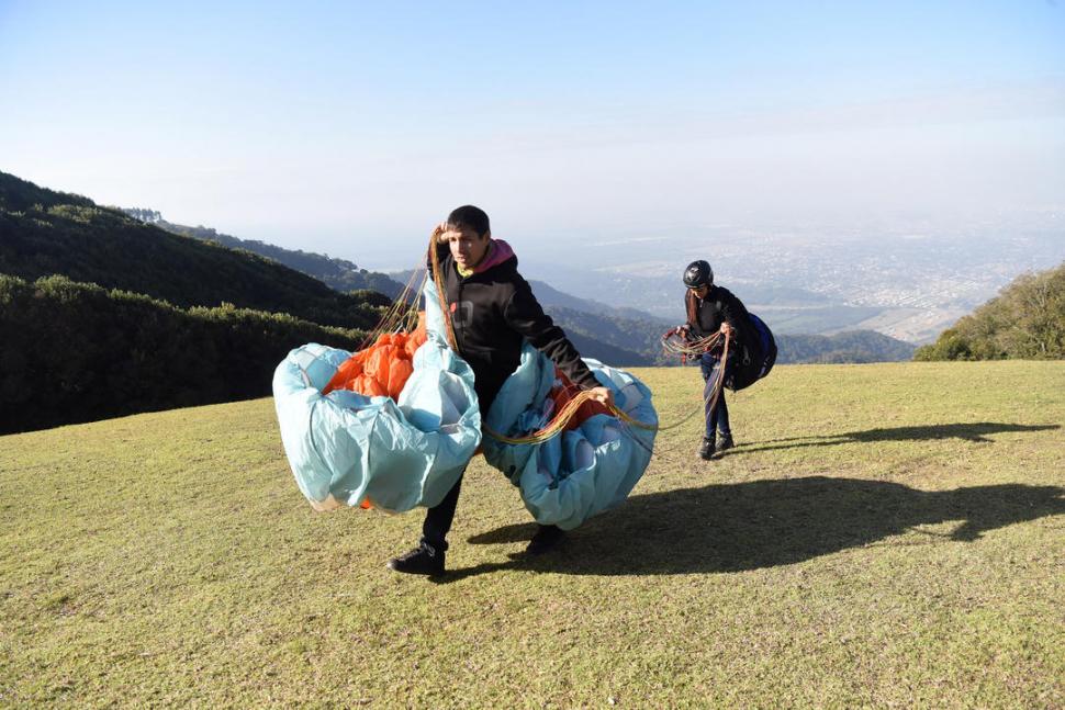 El parapente ya despliega sus alas en Tucumán