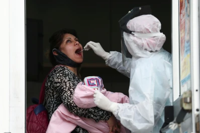 Más de 2.200 nuevos casos de covid-19 y 35 muertos en las últimas 24 horas