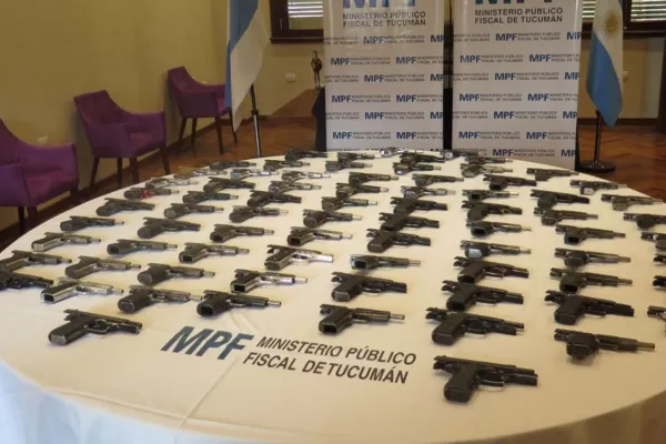Entregaron más de 70 armas a la policía