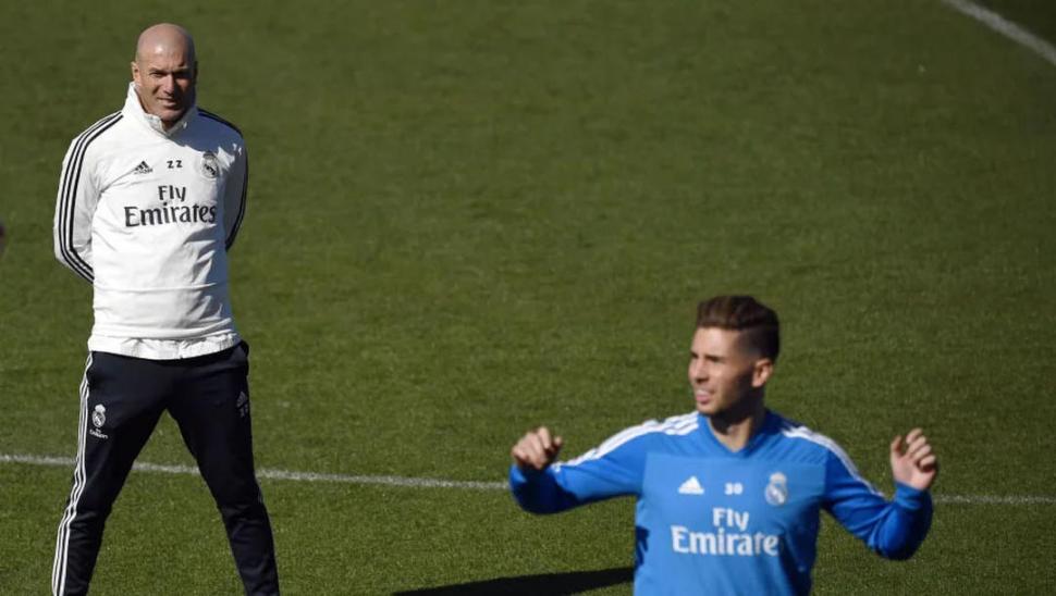 EL ARCO DEL TRIUNFO. Zinedine Zidane promovió a Lucas en Real Madrid.