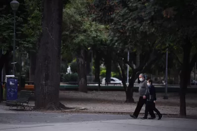 Confirman que cuatro tucumanos dieron positivo de covid-19
