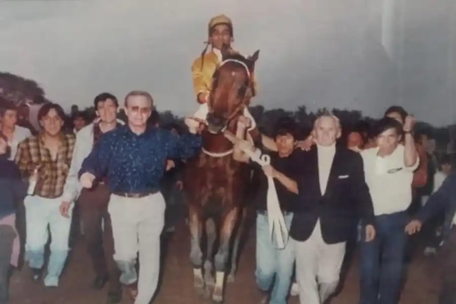 Corría con un soplo en el corazón y fue un crack