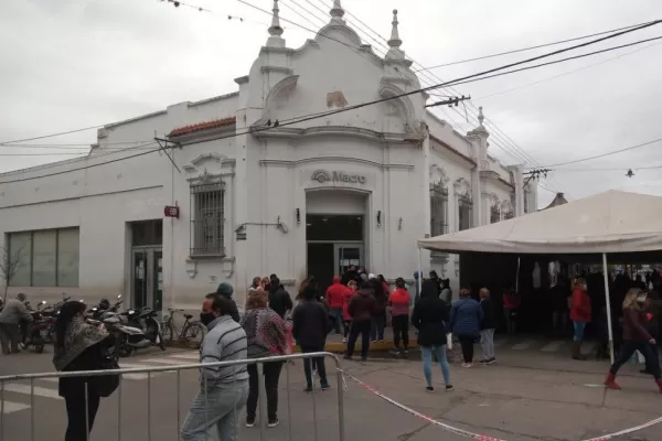 Un día “con el Jesús en la boca” en Monteros
