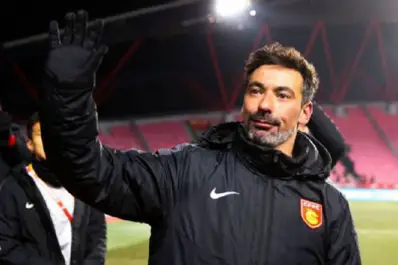 Lavezzi tiene las puertas abiertas en el club, dijo el secretario de  Rosario Central