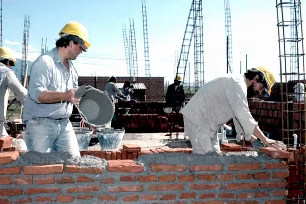 La actividad económica se derrumbó un 26,4% durante abril, primer mes de plena cuarentena