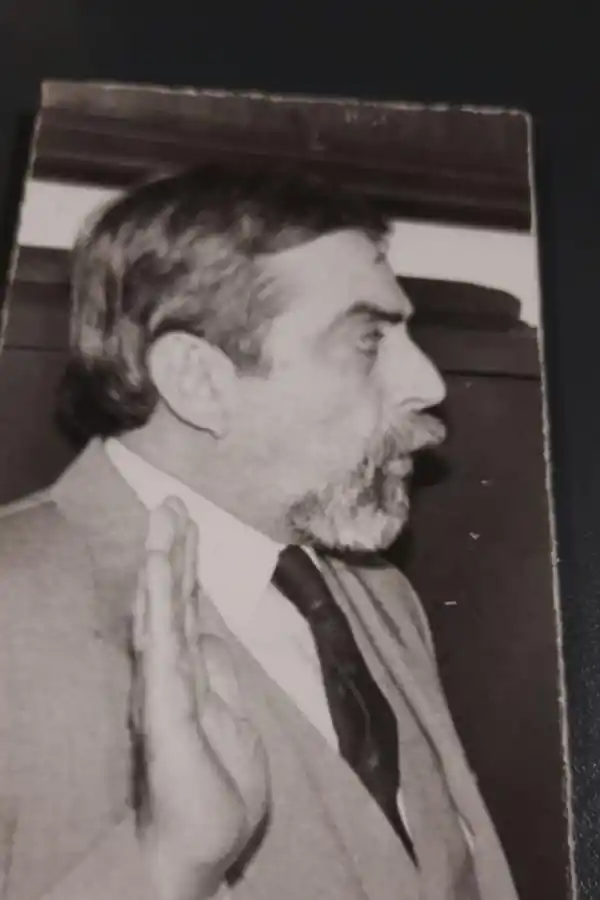 UNA VÍCTIMA. El decano Carlos María Navarro murió asfixiado en el baúl de su auto.