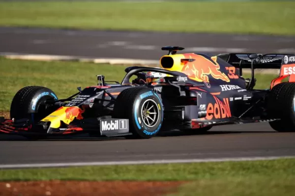 Verstappen y Albon están cargados de energía para ser protagonistas