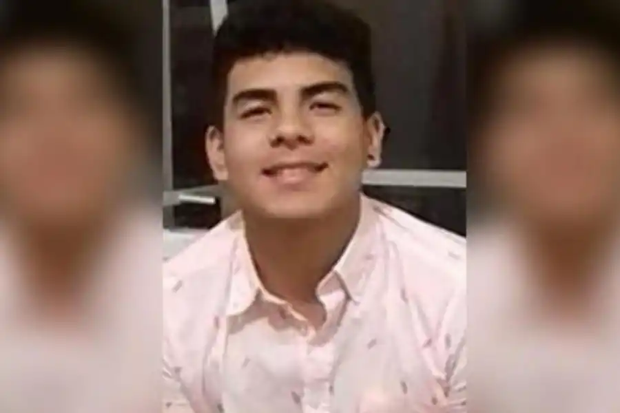 REGLAS. Muchos ven al rugby como un deporte violento por su alto nivel de contacto. Sin embargo, su reglamento castiga con severidad las deslealtades en el juego. Ahora, se apunta a lo que sucede afuera. la gaceta / fotos de juan pablo sánchez noli