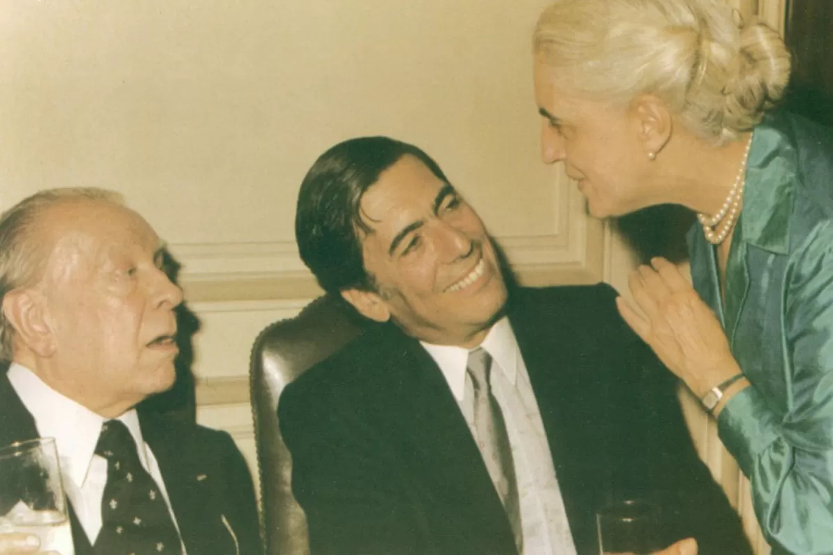Encuentro entre Mario Vargas Llosa y Jorge Luis Borges.