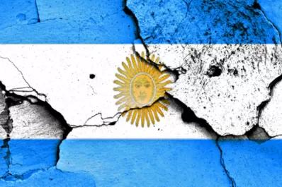 Grietas en los cimientos de la nación