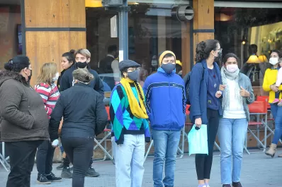 Confirman dos nuevos infectados por covid-19 en Tucumán: ambos son profesionales de la salud