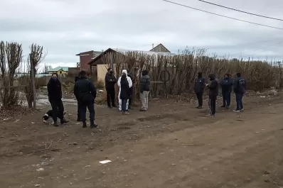 El juez que investiga el crimen de Gutiérrez confirmó que el cuerpo estaba enterrado y golpeado