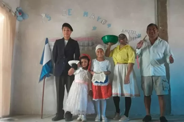 “Muchas veces debimos enseñar a los padres antes que a los alumnos”