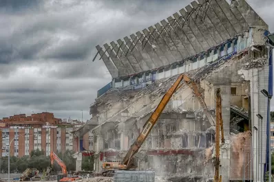 El Vicente Calderón ya es sólo un recuerdo: fue demolido totalmente