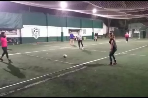 El fútbol 5 vuelve a la cancha, pero con una singular modalidad