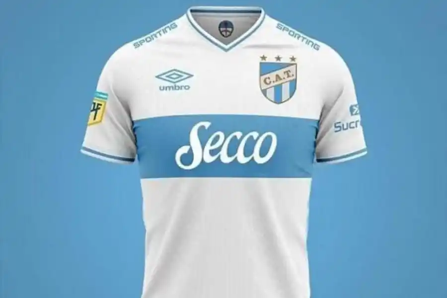 DISEÑO DE FANTASÍA. Un hincha de Atlético se animó a jugar e imaginó cómo sería la próxima camiseta alternativa: blanca con una franja horizontal celeste.  