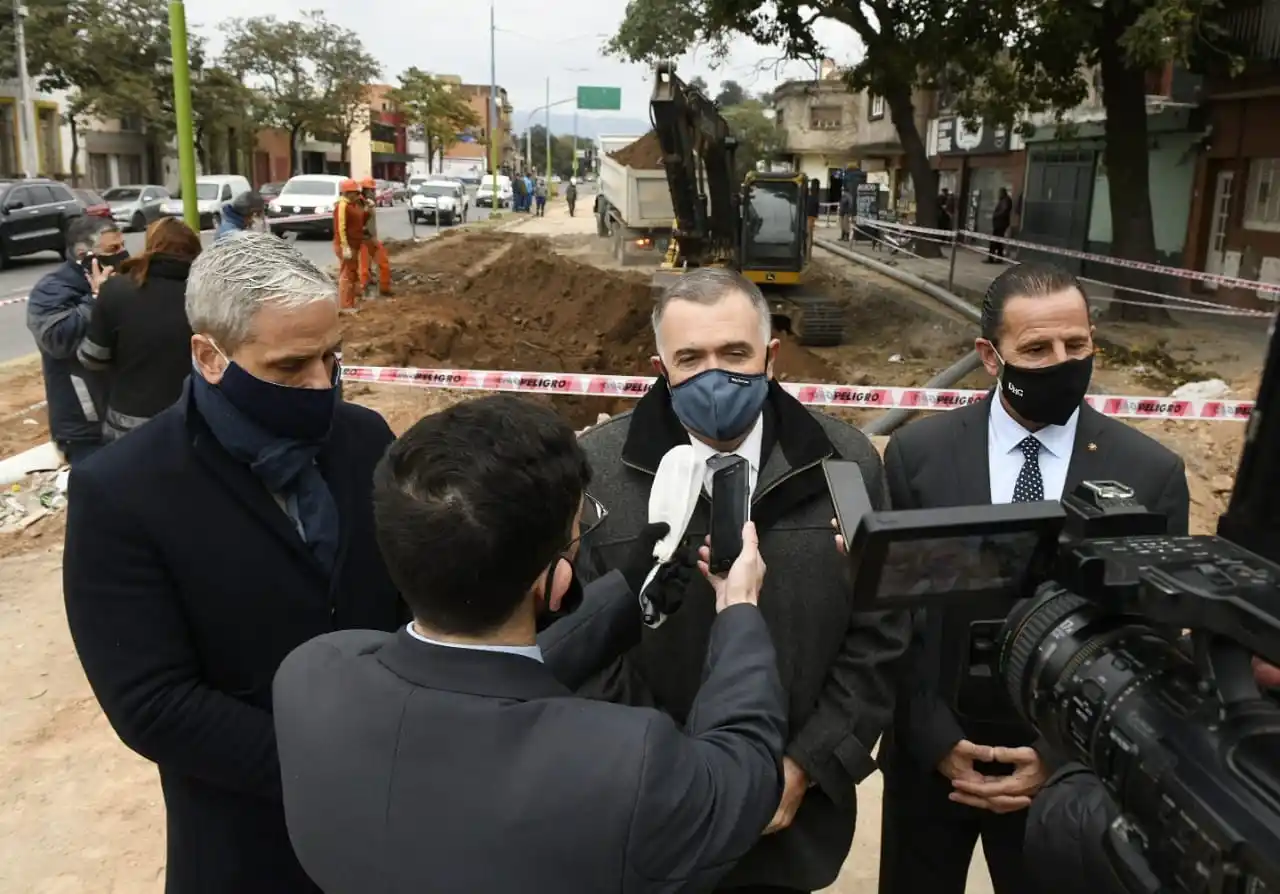 CON JURI. Jaldo, junto al presidente del Concejo Deliberante, en rueda de prensa. Foto: Prensa Legislatura
