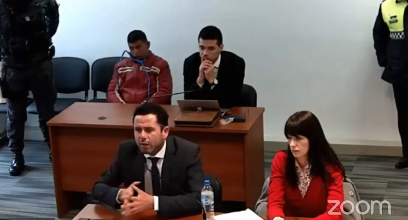 POR ZOOM. La defensa de Cococho Argañaraz expone ante los jueces. Captura de Video