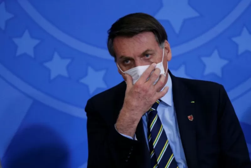 Bolsonaro confirmó que dio positivo de coronavirus