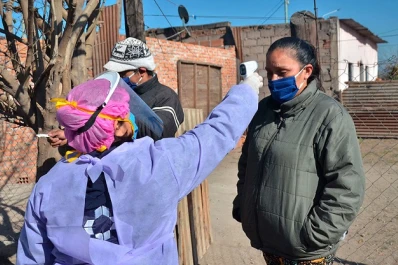 Salud continúa con la búsqueda de febriles en los barrios: 320 casas fueron testeadas en Alderetes