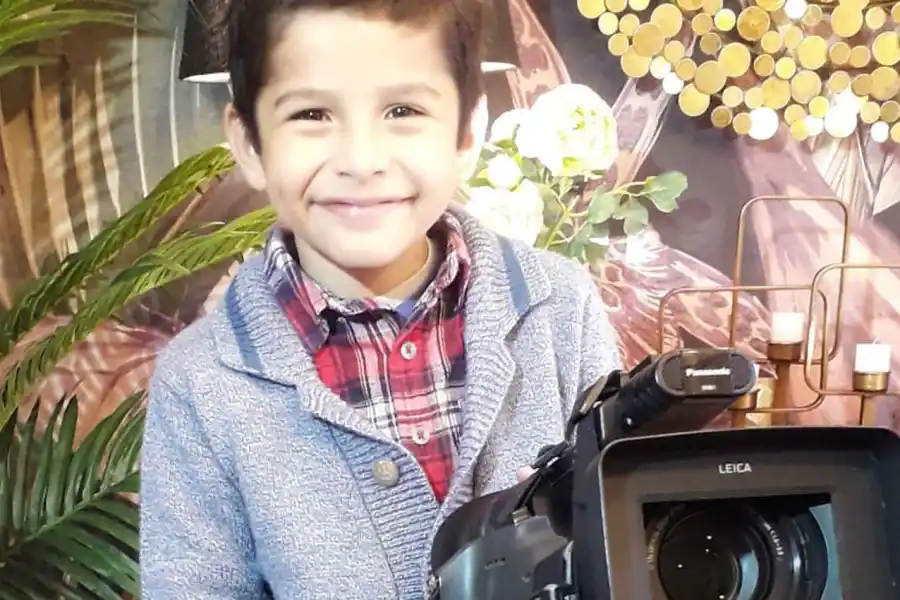 VIRAL. Valentino Ponce de León realizó para su canal de YouTube un video explicativo sobre la fecha patria.