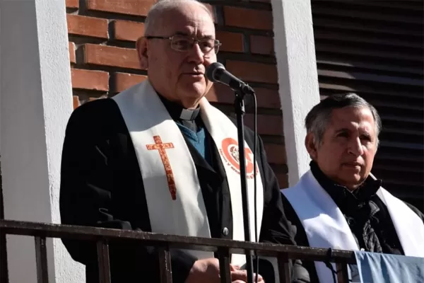 Hay quienes siguen aferrados a las recetas del odio, dijo Melitón Chávez