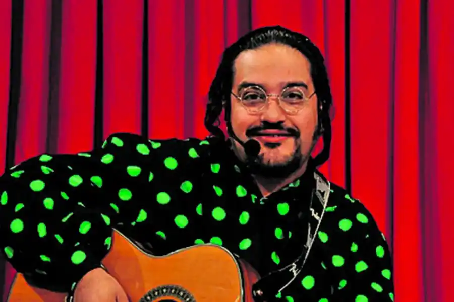 GUSTAVO PARRADO. Larga trayectoria.