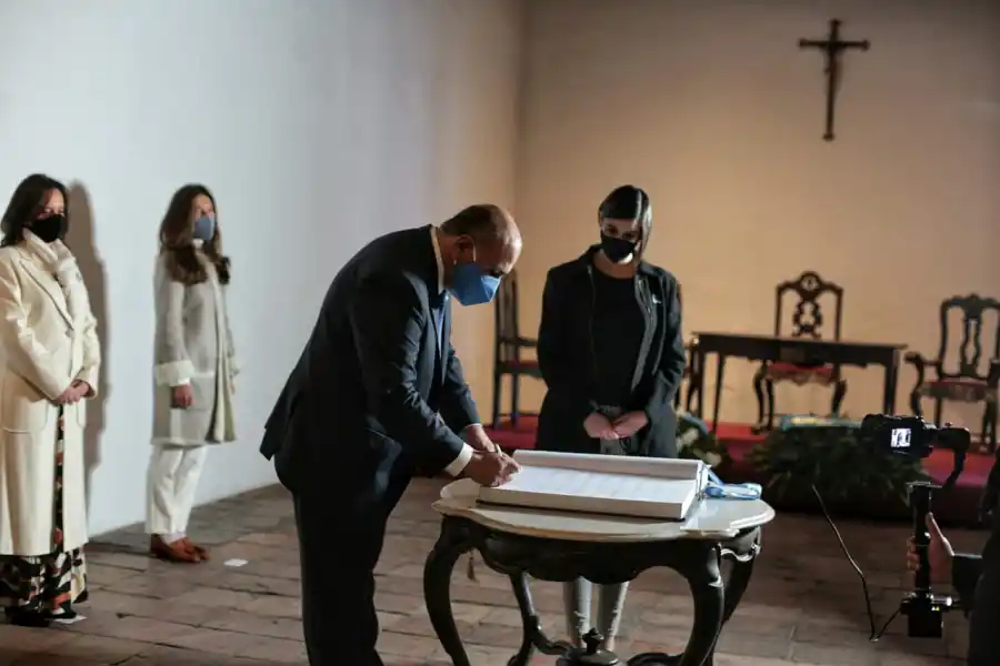 Manzur encabezó la solemnidad del homenaje a los próceres de la Independencia