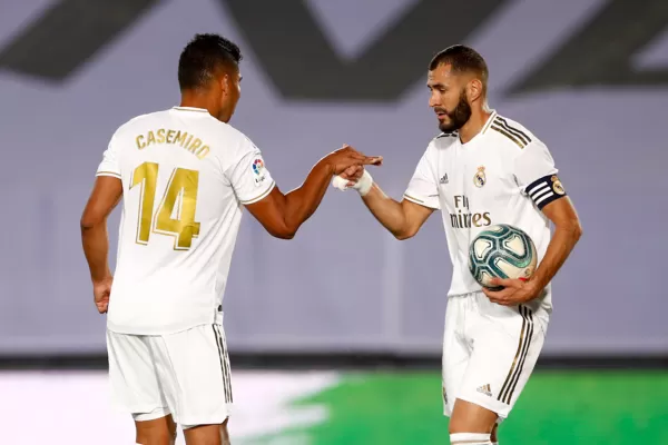 El Real Madrid le ganó 2-0 al Alavés y dio otro paso firme hacia el título