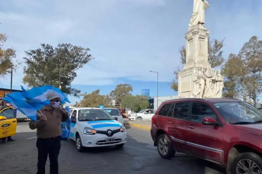 CÓRDOBA. Con un bocinazo hicieron sentir el descontento. twitter