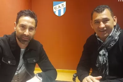 Cristian Lucchetti renovó su contrato y seguirá por un año y medio más en Atlético