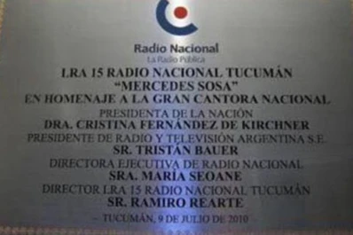 Las chicanas por Radio Nacional siguieron en las redes