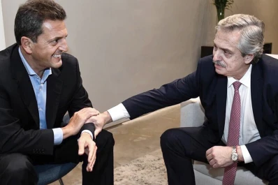 En medio del fuego amigo, Massa salió a elogiar la gestión de Alberto Fernández