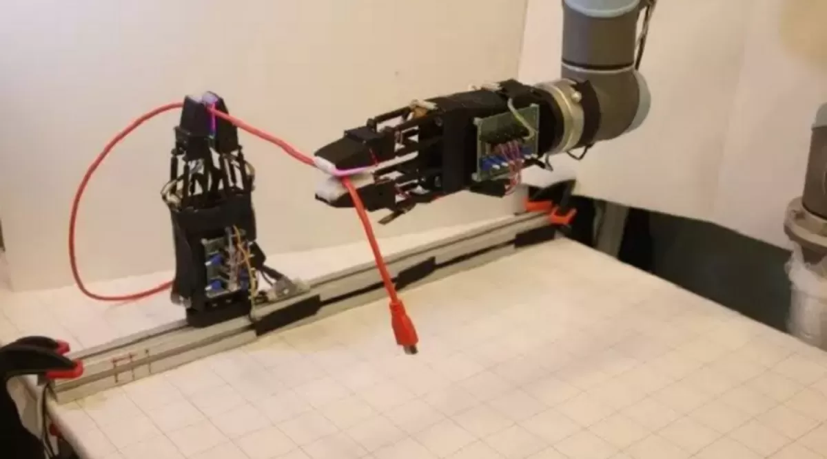 Un robot que puede manipular cables