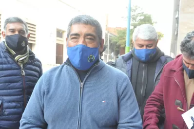 El titular de UTA ratificó que continuará el paro en algunas líneas de ómnibus