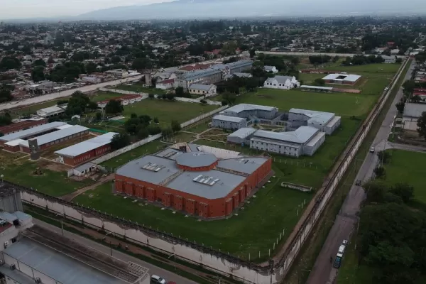 Reportan casos de tortura y contagios de sarna en las cárceles