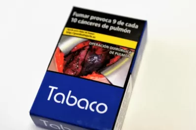 Por el paquete neutro cae la venta de cigarrillos