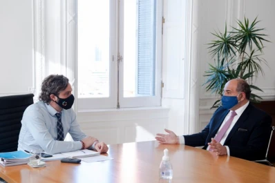 Manzur y Cafiero analizaron la cuarentena y el regreso a las aulas