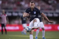 Los contagios ponen en vilo al fútbol argentino y complican el panorama