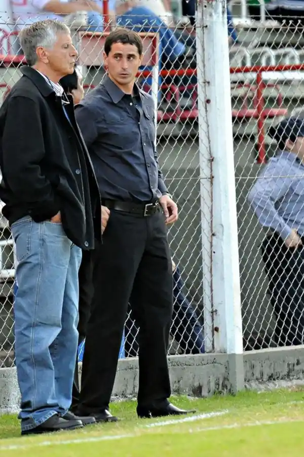 EN FUNCIONES. Zuccarelli, de 72 años, trabajó en varios clubes de la Argentina.